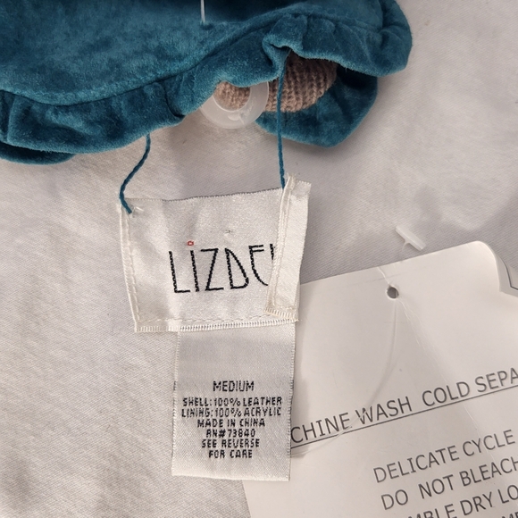 NEW Lizden Gloves Women’s Sz M Leather Suede Lined Ruffles Washable - Picture 5 of 9